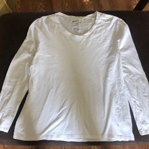 Long sleeved white tee